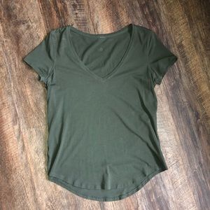 Lululemon V neck t-shirt
